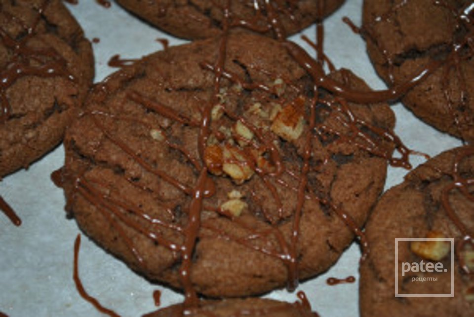 Шоколадное печенье с орехами и глазурью - Шаг 10