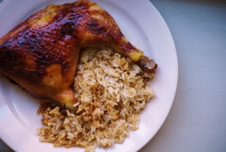 Курица в медовой глазури с рисом