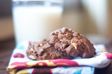Рецепт Шоколадное печенье с арахисом