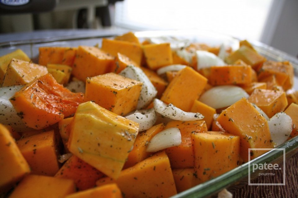 Суп с тыквой сквош, Прошутто и козьим сыром - Шаг 7