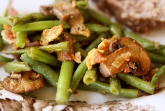 Фасоль с грибами