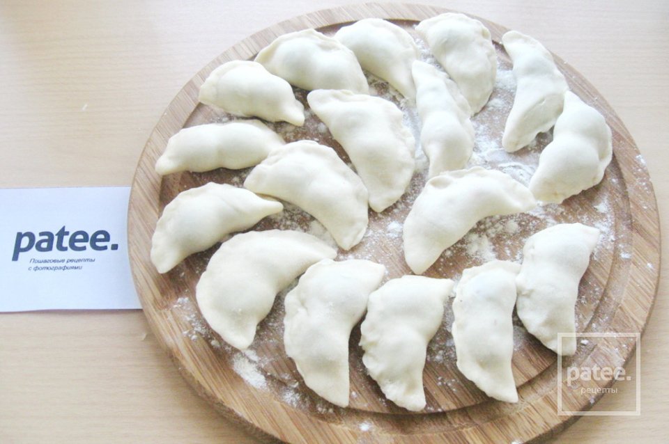 Вареники с вишней - Шаг 10