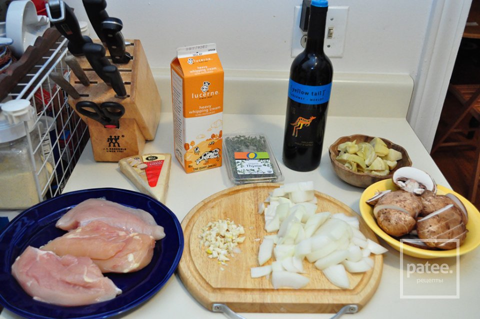 Куриное филе в винном соусе - Шаг 1