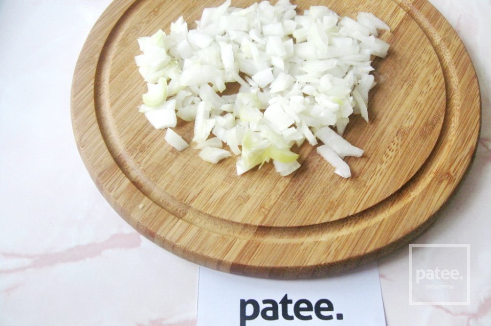 Голубцы с куриным фаршем, рисом и грибами - Шаг 2