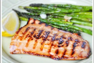 Жареное филе лосося