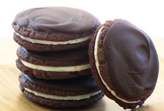 Печенье-сэндвичи с шоколадом