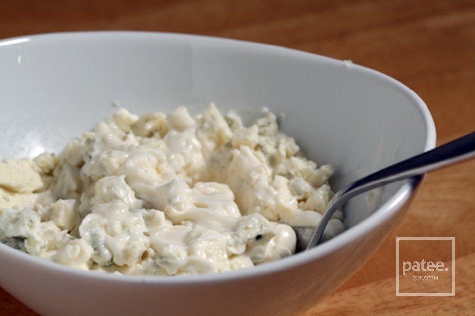 Сэндвичи с куриными котлетами и луком - Шаг 10