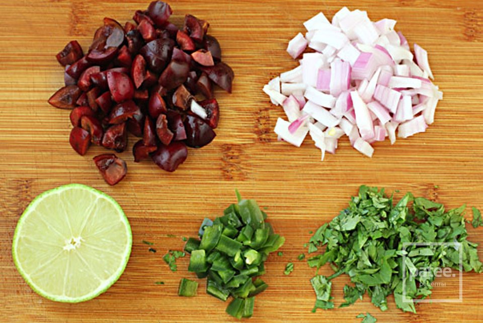 Тилапия с вишневой сальсой - Шаг 1