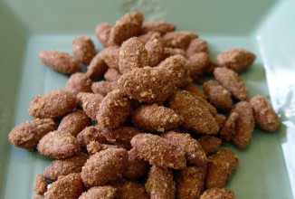 Засахаренный миндаль с корицей