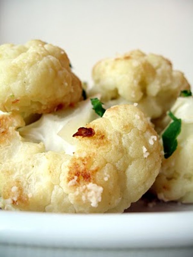 Цветная капуста с пармезаном