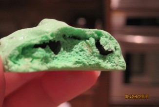 Мятное безе с шоколадом