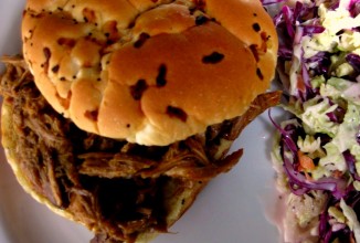 Сэндвичи с тушеной свининой