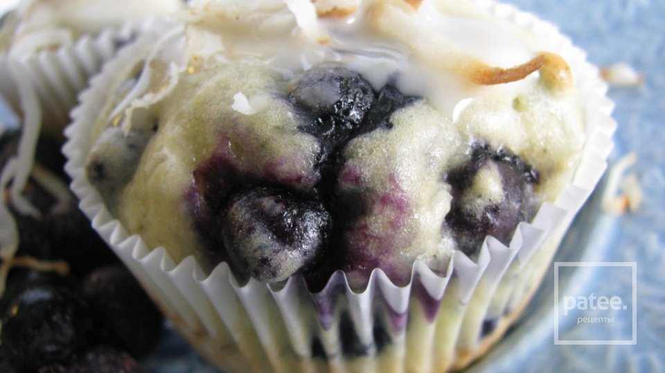 Кокосовые кексы с черникой - Шаг 6