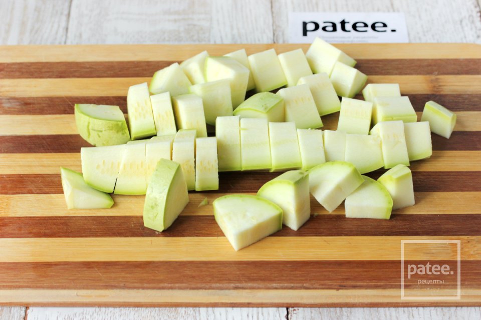 Овощное рагу с куриным филе и шампиньонами - Шаг 6