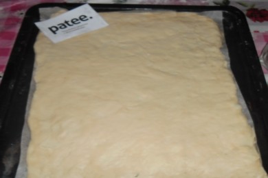   *Домашняя пицца для всей семьи на кефире* - приготовление