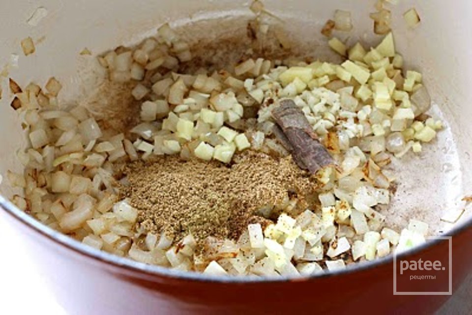 Африканский томатный суп с нутом и сладким картофелем - Шаг 1