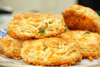 Сырное печенье с халапеньо