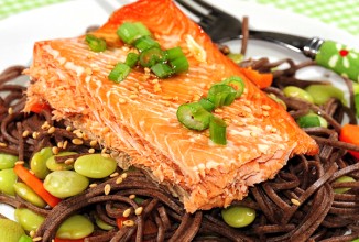 Лосось с кунжутом