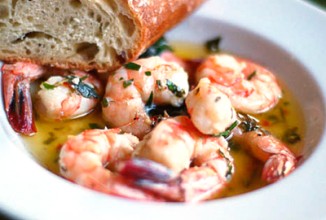 Креветки в лимонно-чесночном соусе