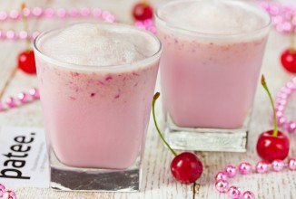 Вишнёвый молочный коктейль
