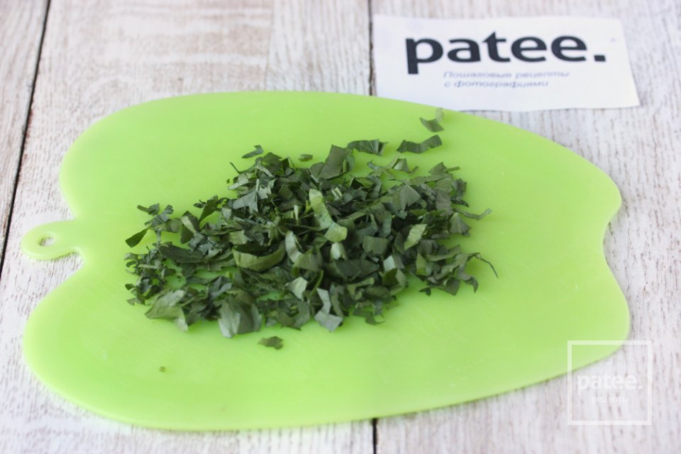 Жареные лисички по рецепту Джейми Оливера - Шаг 7