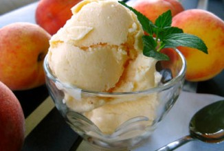 Персиковое мороженое