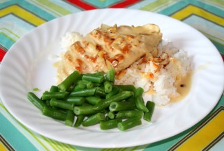 Куриное филе в миндальном соусе