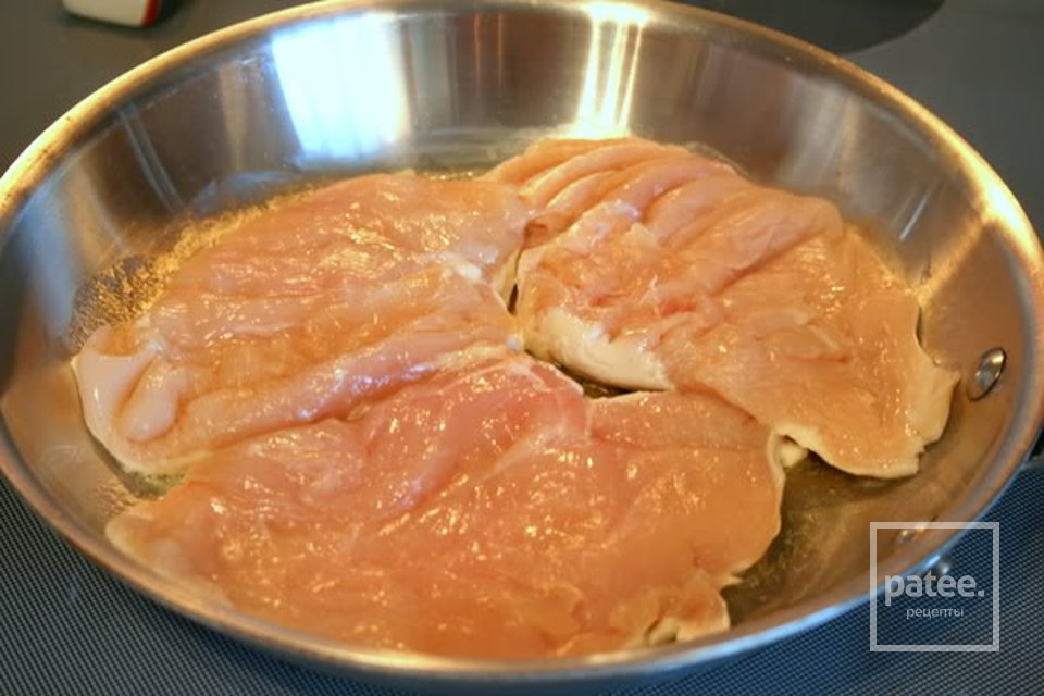 Куриное филе в миндальном соусе - Шаг 3