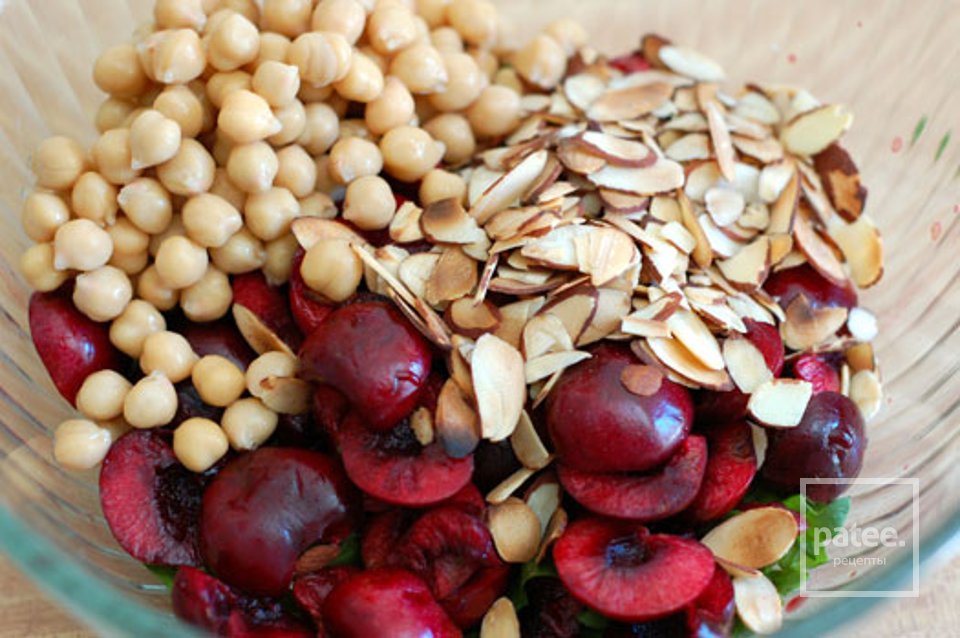 Салат из кускуса с вишней - Шаг 9