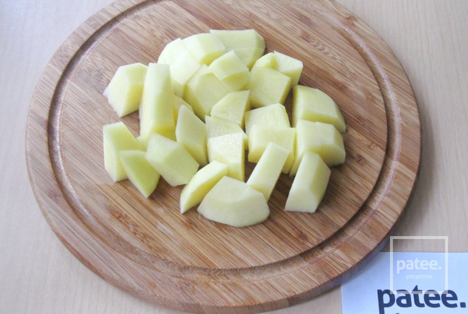 Суп с фрикадельками и грибами - Шаг 2