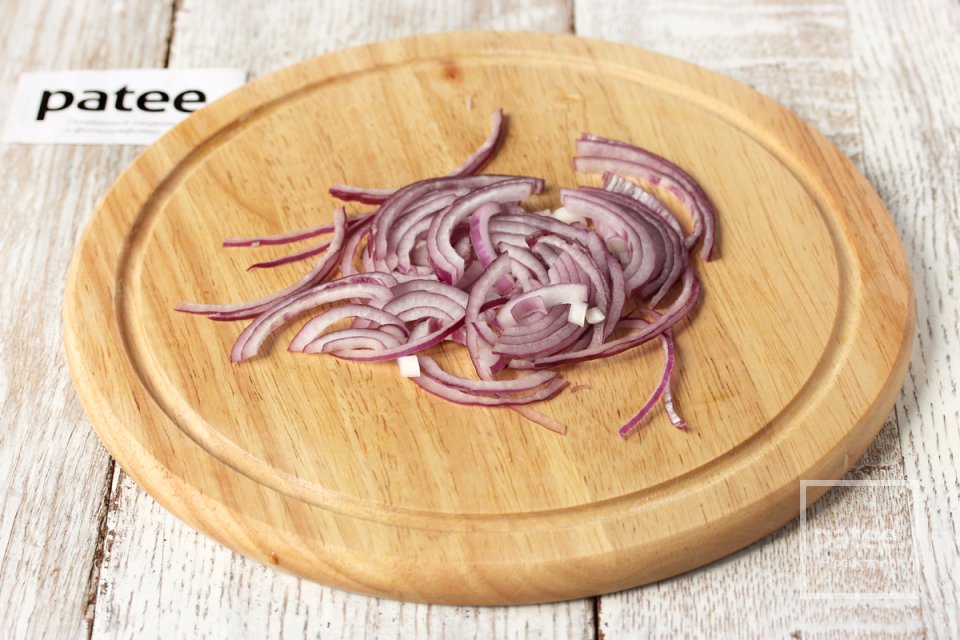 Витаминный салат со шпинатом, помидорами черри и сладким перцем - Шаг 5