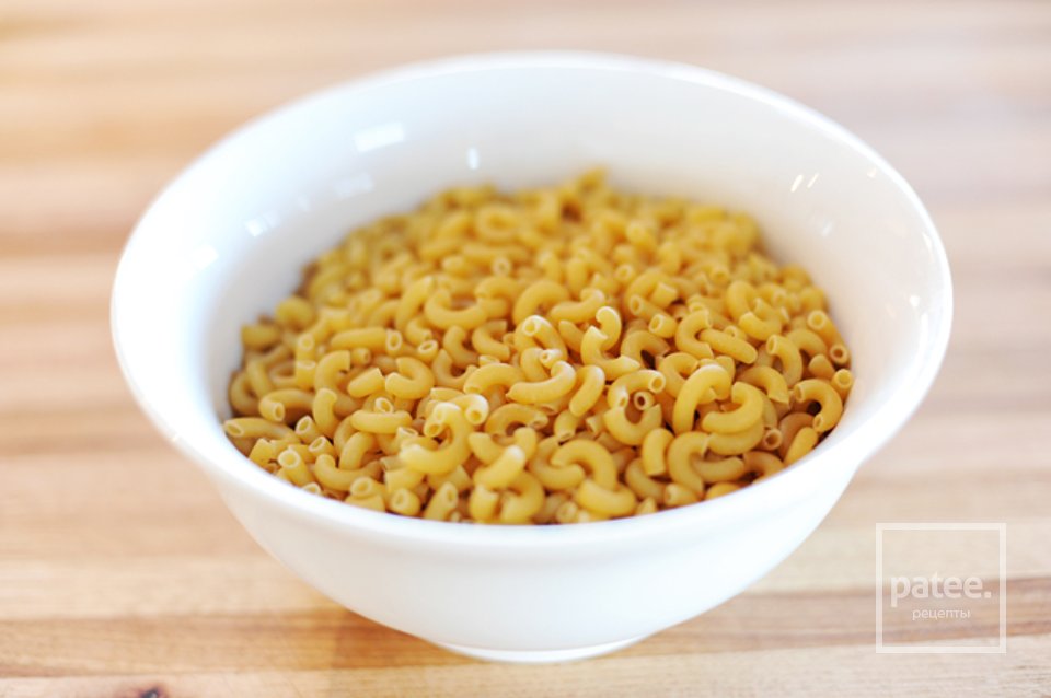 Паста в сливочно-сырном соусе - Шаг 1