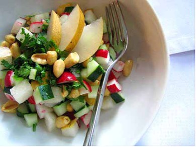 Рецепт Огуречный салат с арахисом