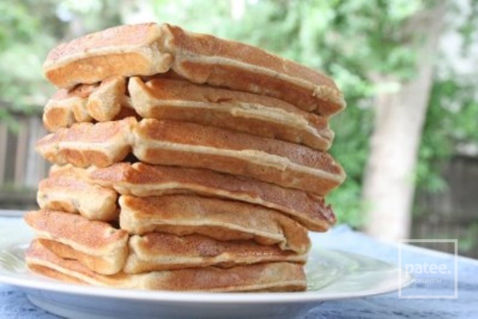 Банановые вафли с орехами - Шаг 13