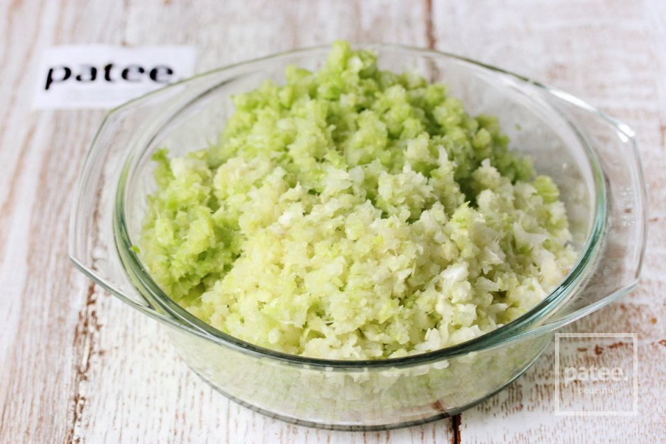 Котлеты из свинины с капустой - Шаг 4