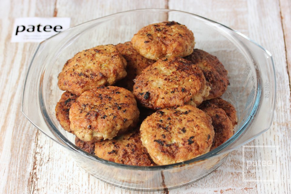 Котлеты из свинины с капустой - Шаг 12