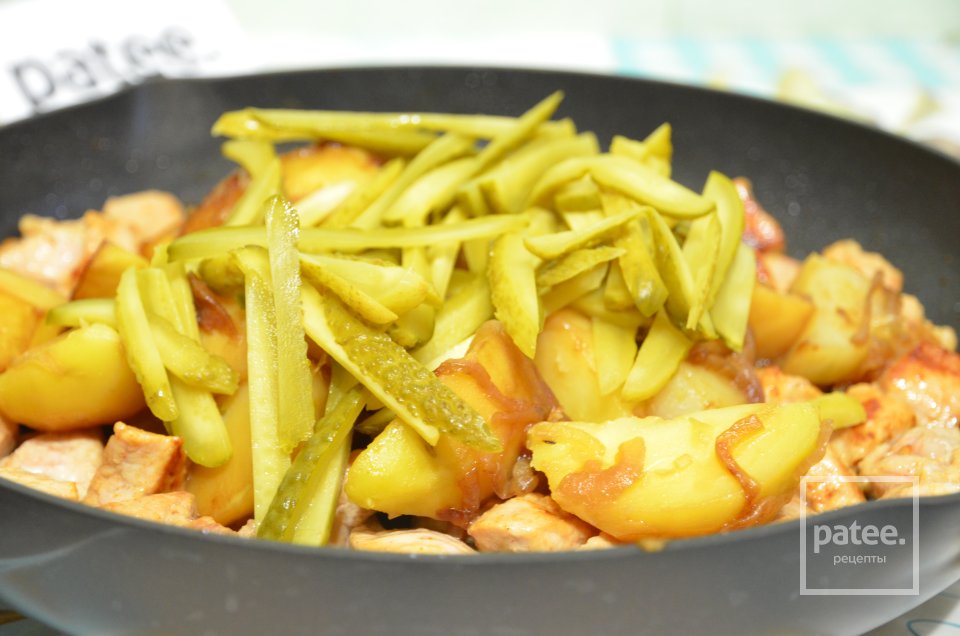 Свинина, тушенная с овощами - Шаг 13