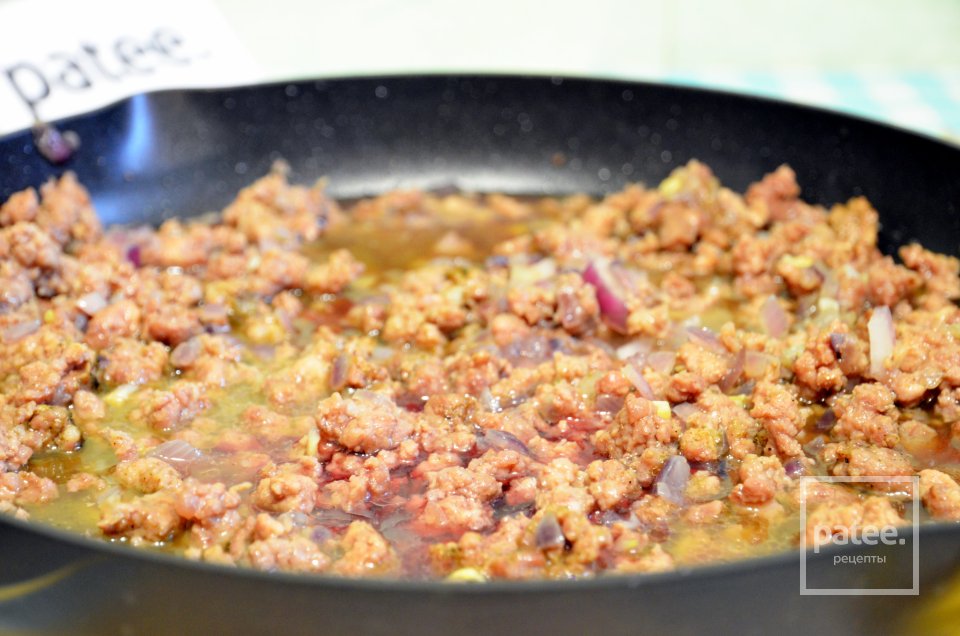 Каннеллони с пикантной мясной начинкой - Шаг 7