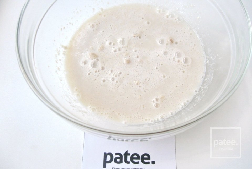 Сдобный рулет c  вишней и маком - Шаг 6