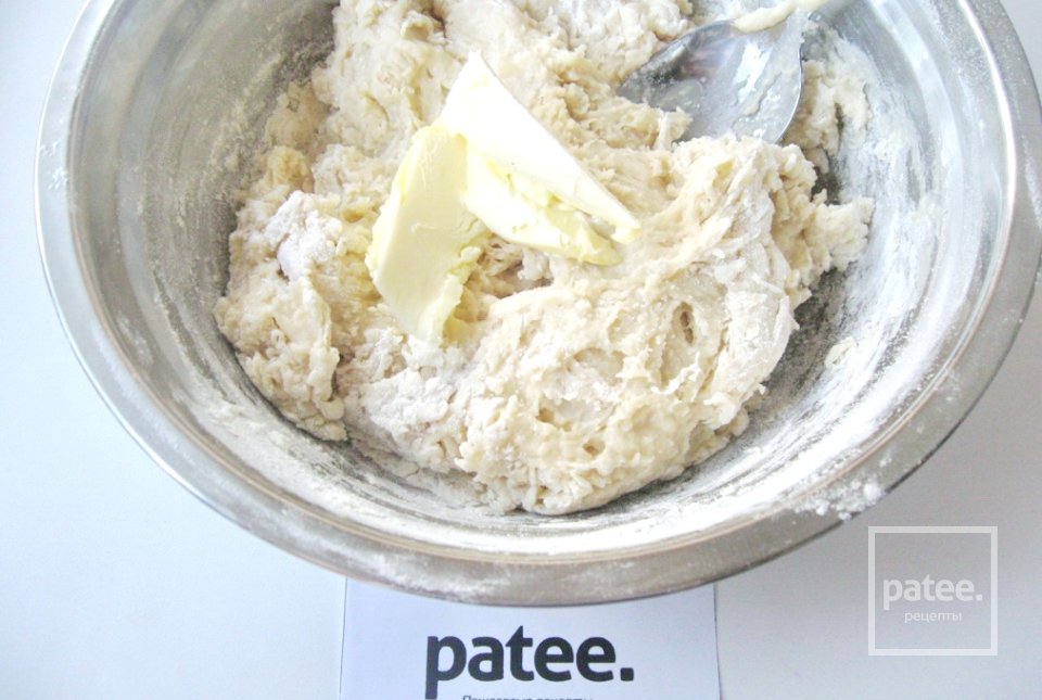 Сдобный рулет c  вишней и маком - Шаг 9