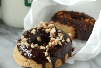 Шоколадно-апельсиновые пончики с цуккини