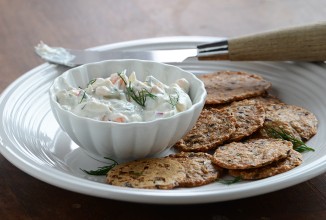 Соус с копченым лососем