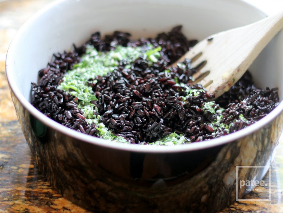 Салат из черного риса с манго и авокадо - Шаг 7