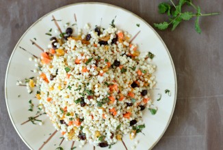 Салат из кускуса с морковью и мятой