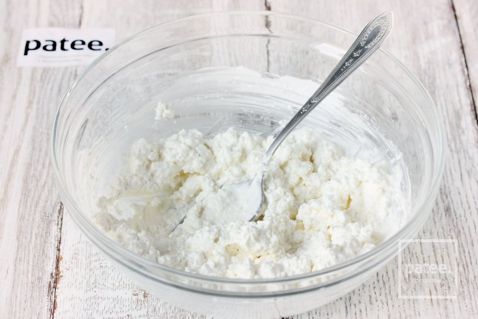 Творожный кекс с миндальными хлопьями - Шаг 3