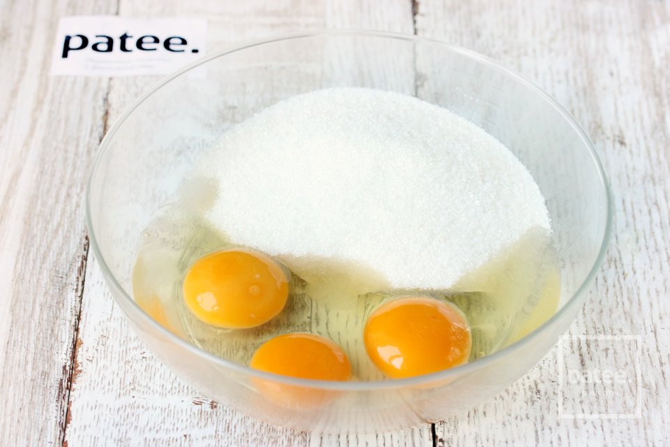 Творожный кекс с миндальными хлопьями - Шаг 4