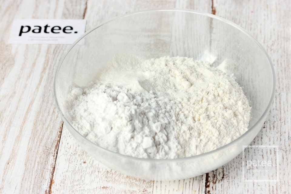 Творожный кекс с миндальными хлопьями - Шаг 8