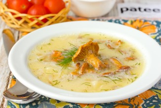 Суп с лисичками и плавленым сыром