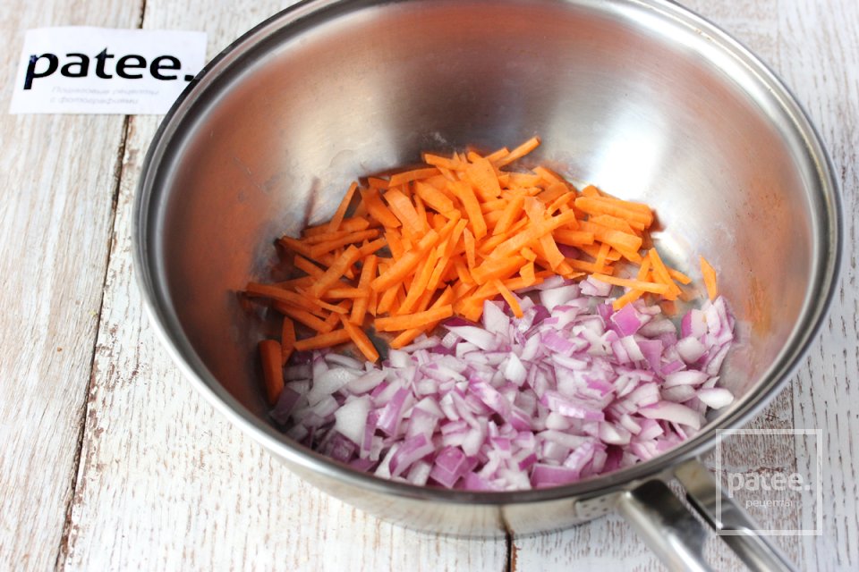 Суп с лисичками и плавленым сыром - Шаг 8