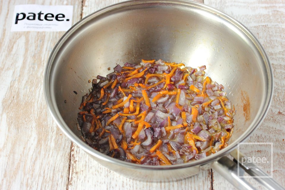 Суп с лисичками и плавленым сыром - Шаг 9